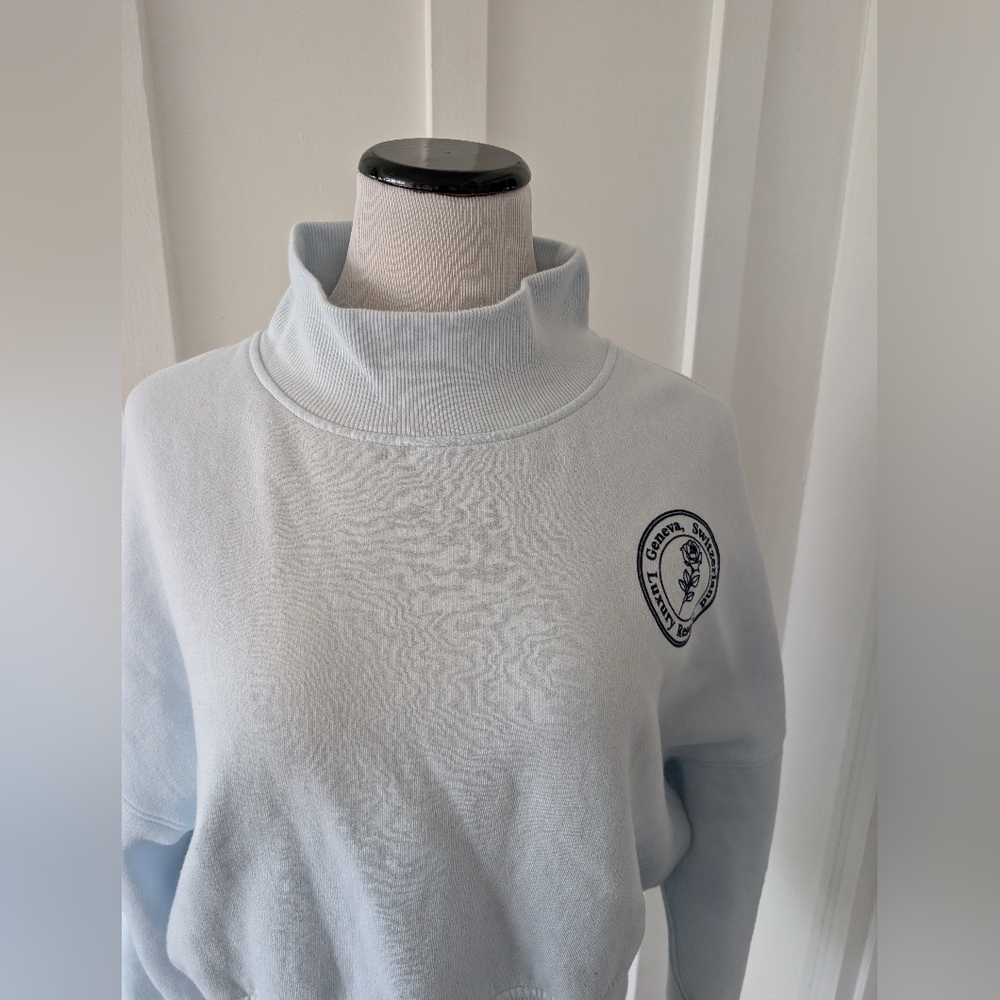Wild Fable Cropped Mock Neck - Picture 5 of 11